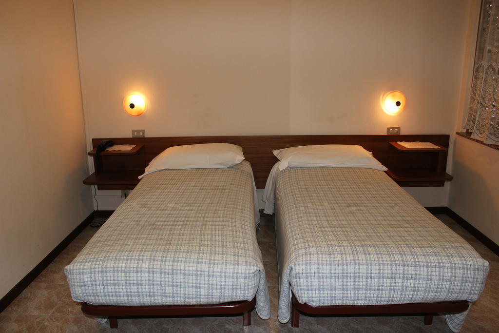 Albergo Napoleone SantʼAmbrogio di Valpolicella Rom bilde
